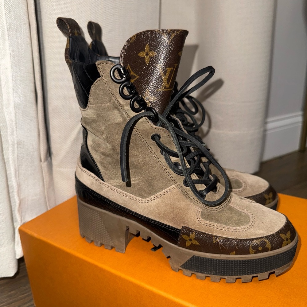 Louis Vuitton combat boots - Picture 4 of 7